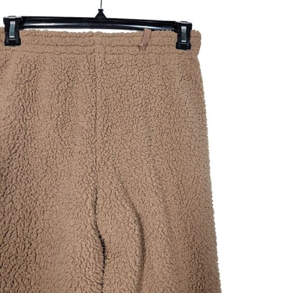 NWT Women's SKIMS Sherpa Teddy Joggers in Tiger Eye Tan Size S - Picture 10 of 14